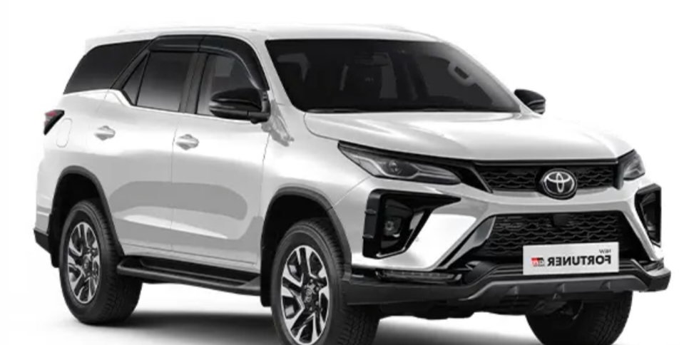 Toyota Fortuner Sport Mobil SUV Canggih dan Mewah Memiliki Fitur Sistem Canggih dan Otomatis