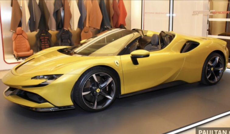 Mobil Mewah Ferrari SF90 Spider Supur Sport di Lengkapi dengan Fitir-fitur Terbaru Sistem Penggerak Otomatis