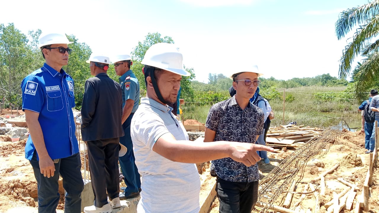 DPRD Seluma Tinjau Progres Pembangunan Kampung Nelayan Merah Putih di Desa Penago I, Progres Baru 20 Persen