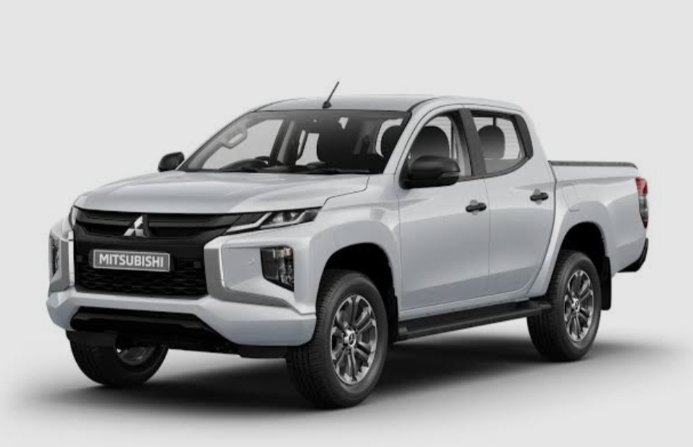 Triton Mobil Desain Canggih dan Mewah Memiliki Fitur Sistem Canggih dan Otomatis Mampu Segala Medan