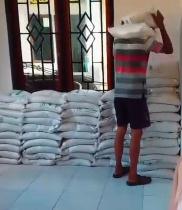 Penyaluran Bantuan Pangan Bulog di Seluma Sudah 80 Persen 
