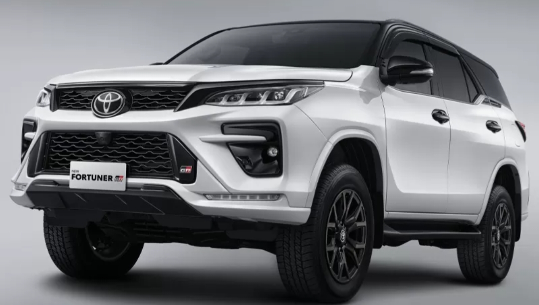 Toyota Fortuner GR Sport Facelift 2025: Mobil Berkelas dengan Desain Mewah yang Populer di Pasar Indonesia