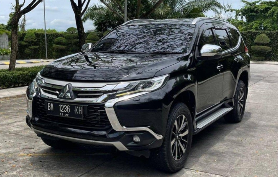 Mitsubishi Pajero Sport Dakar Model Baru SUV Andalan Populer di Indonesia