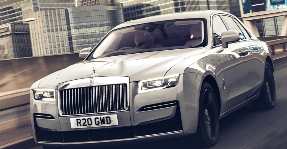 Rolls-Royce Phantom Mobil Super Sport Listrik Mengintip Spesifikasi Melangkah ke Masa Depan Otomotif