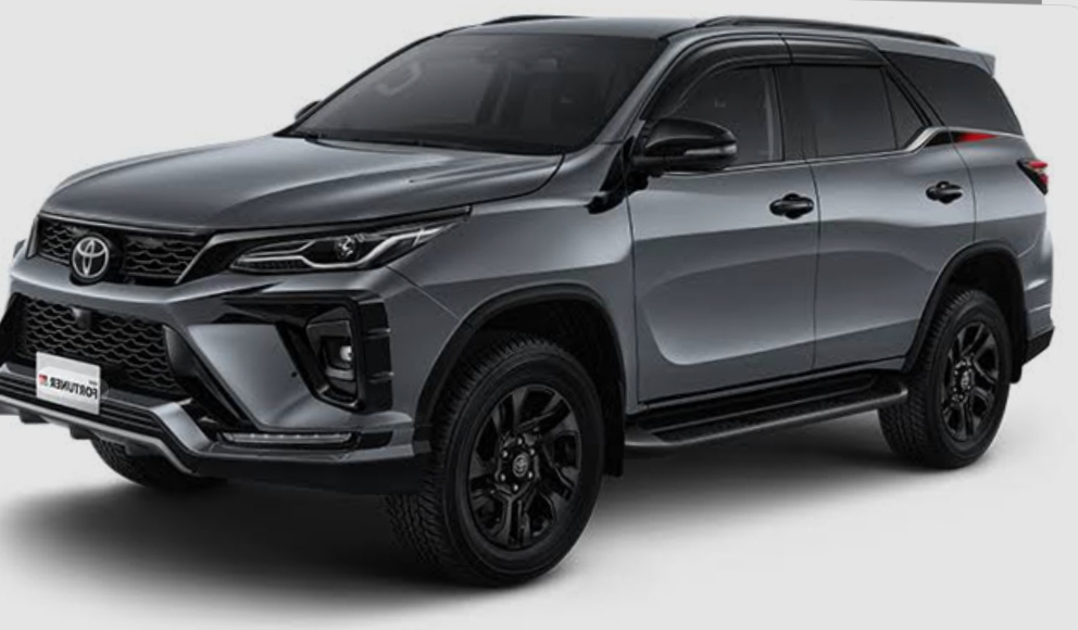 Toyota Fortuner VRZ 2026 Pilihan SUV Andalan Terbaik di Kelasnya untuk Konsumen yang Mencari Kendaraan Tangguh