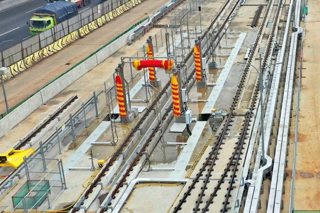  KAI Pakai Teknologi Automatic Train Wash Plant (ATWP),  Jaga Kebersihan dan Dukung  LRT Jabodebek yang Ramah 