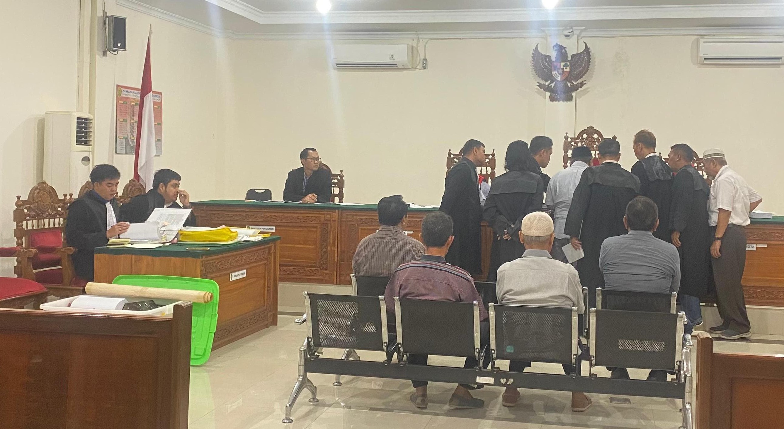 Jadi Saksi di Sidang Murman Cs, Mantan Bupati BS Akui Adanya Pembebasan Lahan