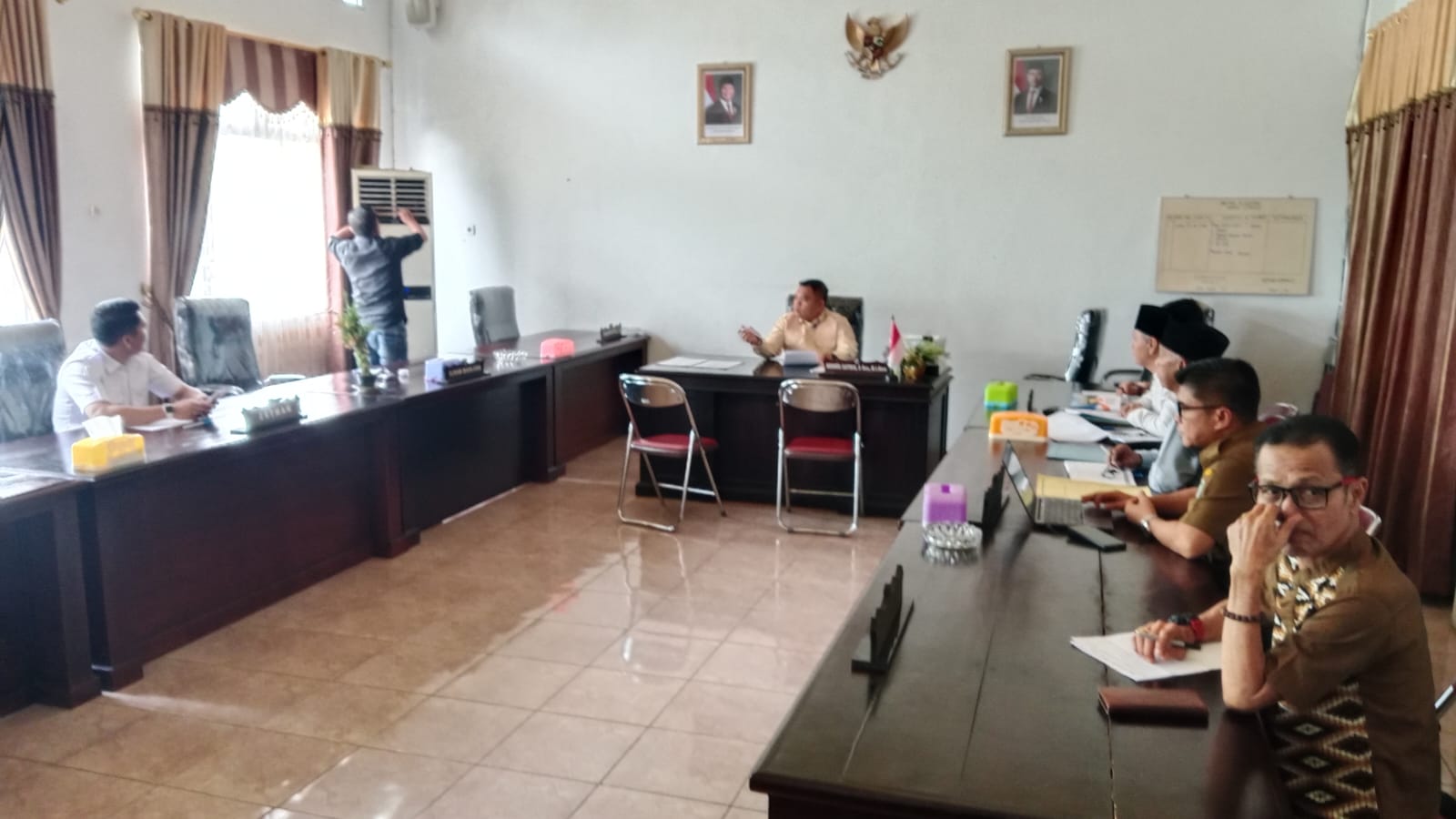 Soal Mutasi Kepsek, Komisi I DPRD Seluma Buka Ruang Aduan Publik. Disdikbud dan BKPSDM sudah Dipanggil!