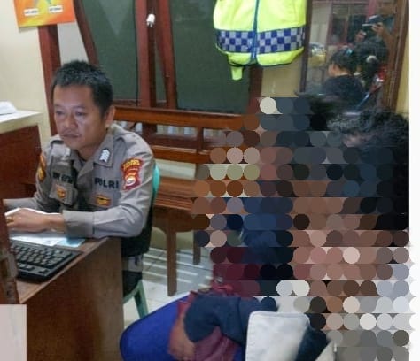 Dilaporkan Istri, Ayah Tiri Cabul Nginap di Sel Polsek Sukaraja
