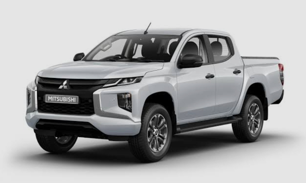 Mitsubishi Triton 4x4 Double Cabin: Desain Modern dan Tangguh, Memikat Pecinta Otomotif