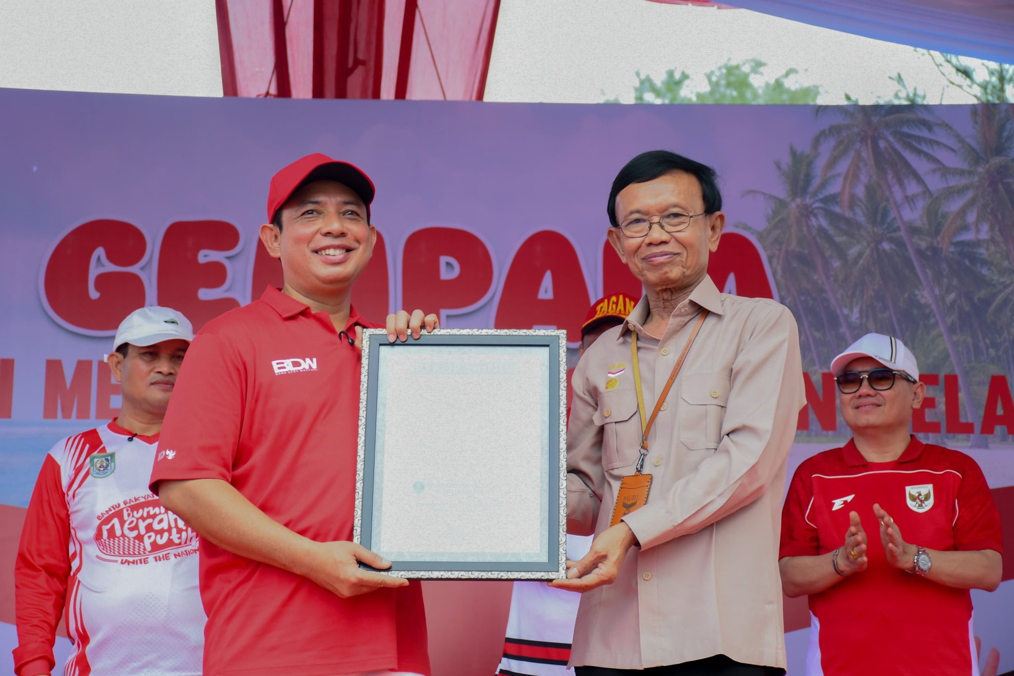 Sukses Raih Rekor MURI, Aksi Gempala Tak Pakai APBD