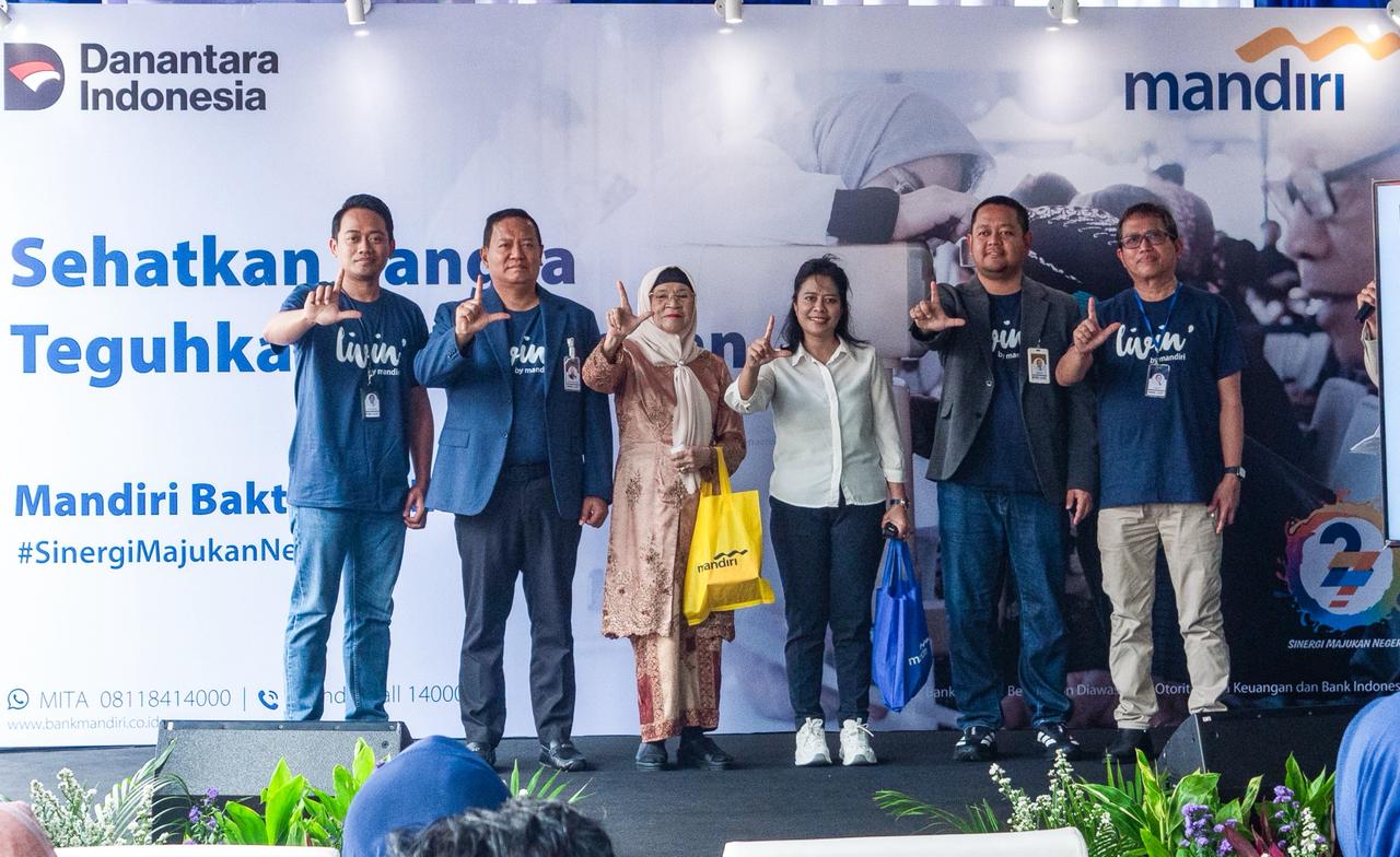   Sasar 7000 Penerima Manfaat di 12 Wilayah Indonesia, Mandiri Gelar Bakti Kesehatan