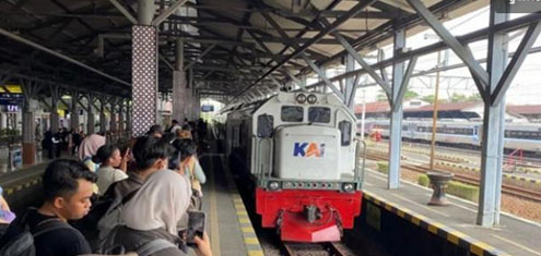   Long Weekend HUT ke-80 RI, KAI Daop 6 Yogyakarta Tambah Perjalanan 