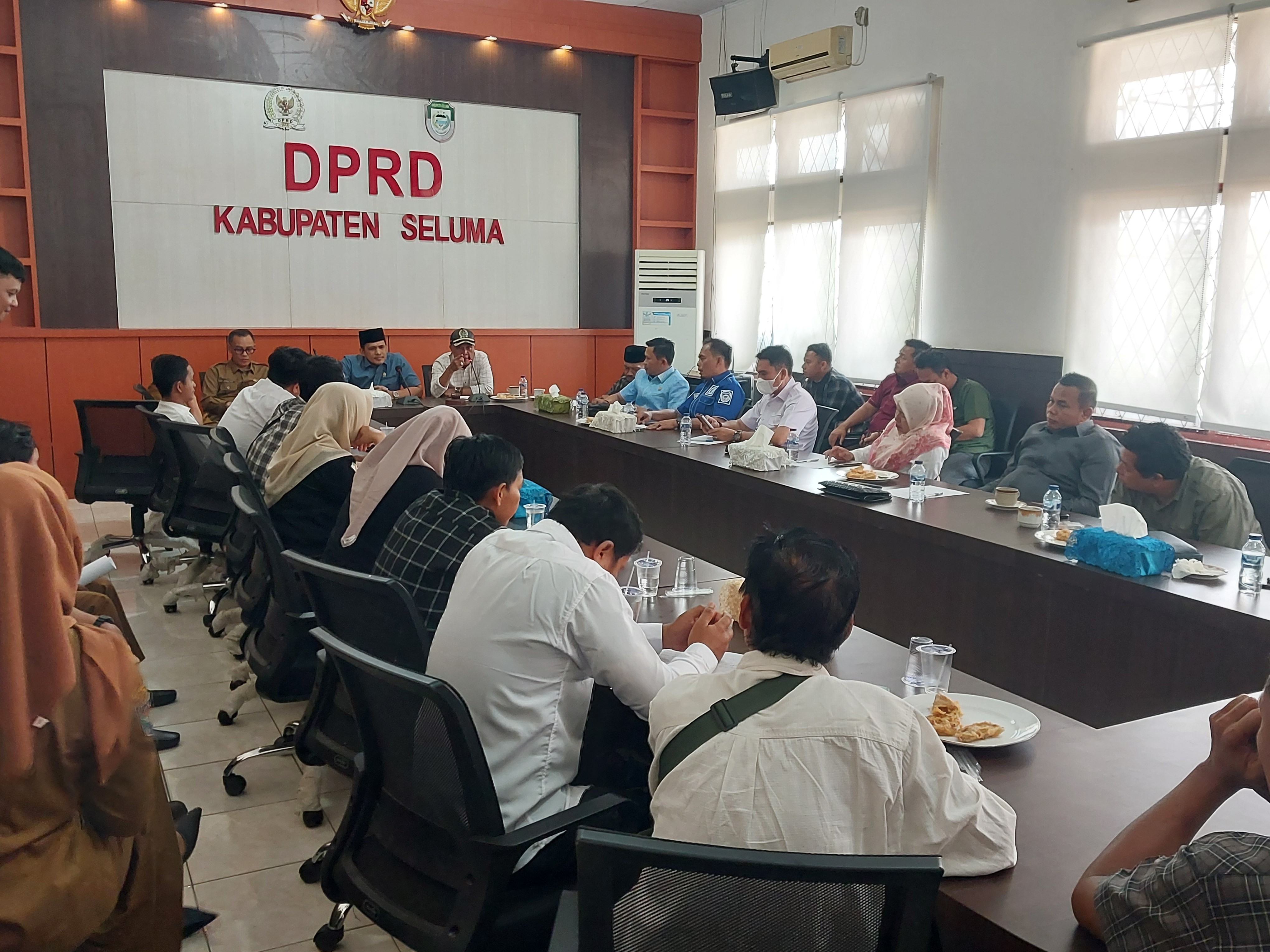 Hearing Ke DPRD Seluma, Eks Honorer Seluma Minta Difasilitasi Audiensi ke DPR RI dan KemenPAN-RB