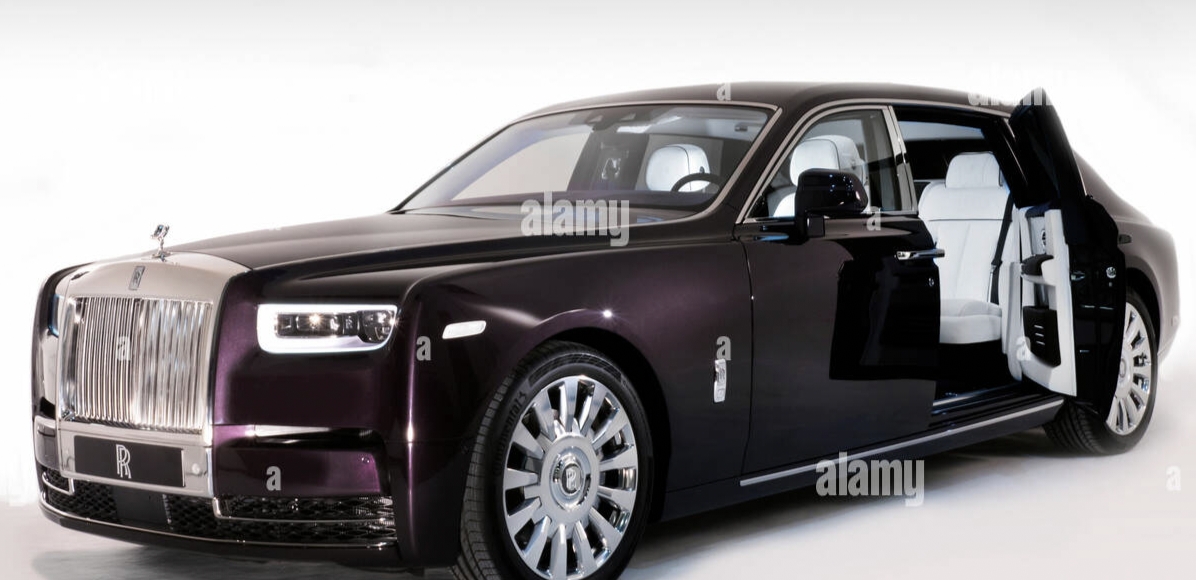 Keistimewaan Rolls-Royce Phantom Terbaru Kombinasi Eksklusivitas, Kecepatan Tinggi, dan Teknologi Hibrida