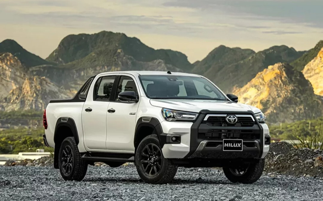 Toyota Hilux 4x4 Terbaru 2024 SUV Tangguh Desain Mewah Memiliki Fitur Sistem Canggih yang Memikat