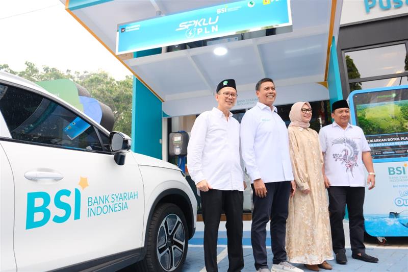  BSI, PLN, dan Masjid Raya Bintaro Jaya Hadirkan SPKLU, Wujudkan Gerakkan Ekonomi Hijau