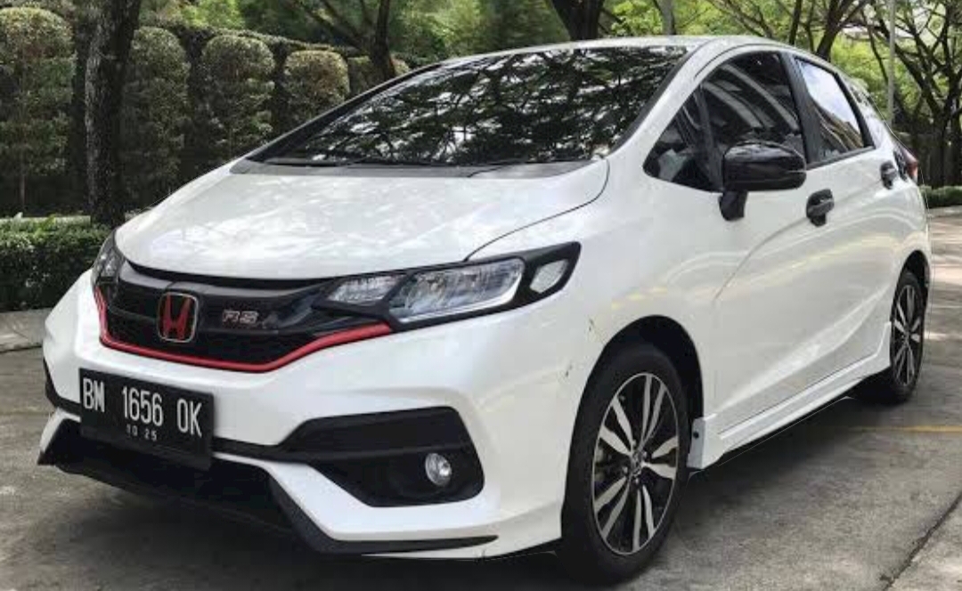 Honda Jazz RS MT Masih Diminati, Harga Tetap Kompetitif di Pasar Indonesia