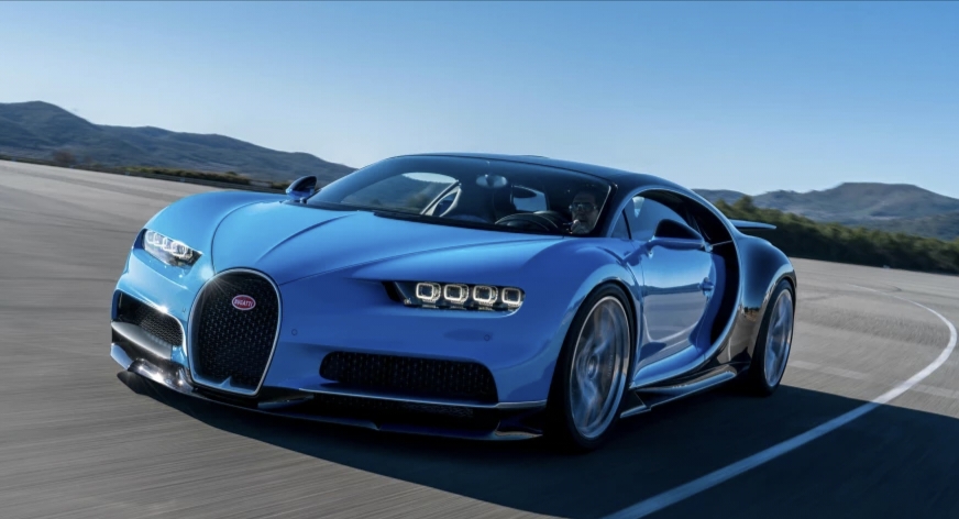 Mobil Super Sport Bugatti Chiron Terbaru Menghadirkan Fitur Canggih,Teknologi Inovasi Sistem Bergerak Otomatis