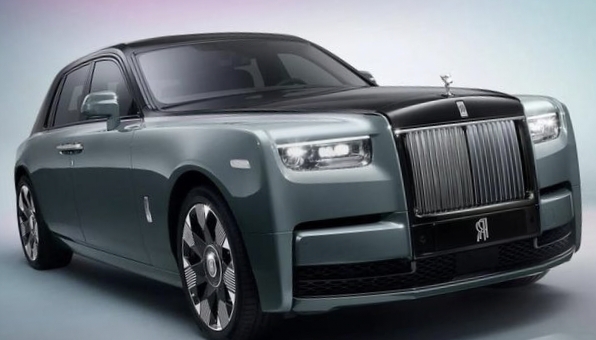 Rolls-Royce Phantom. Mobil SUV Super Sport, Mengintip Spesifikasi Keunggulan dan Kecanggihan Tak Tertanding!