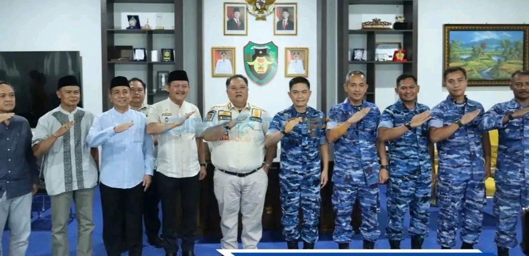  Komandan Lanud Sri Mulyono Herlambang Audensi ke Bupati BS Rifai 