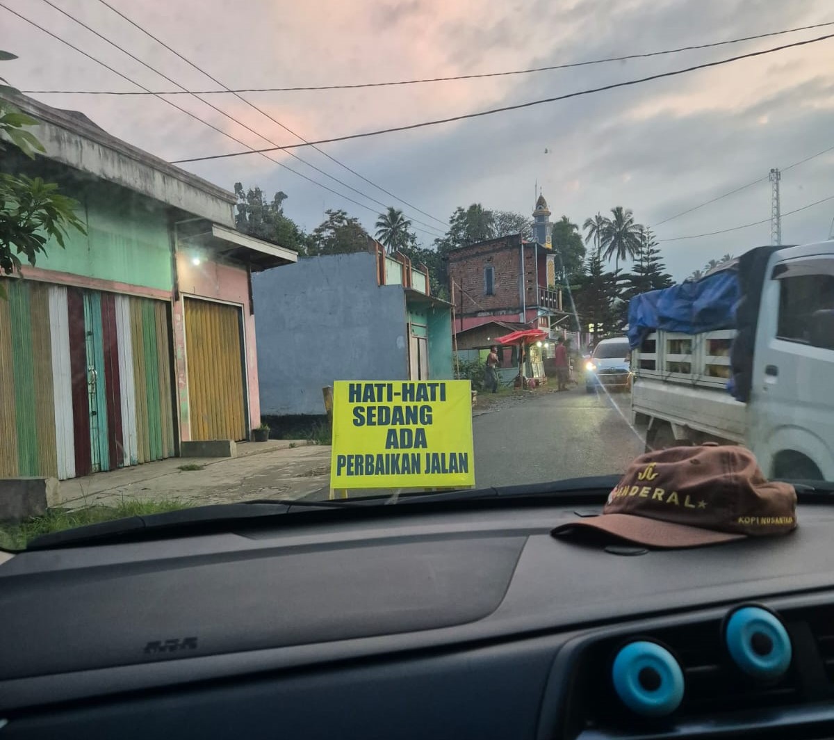 Jalan Bengkulu ke Linggau, Ada 5 Titik Pungli, ke Palembang Ada 10 Titik Pungli