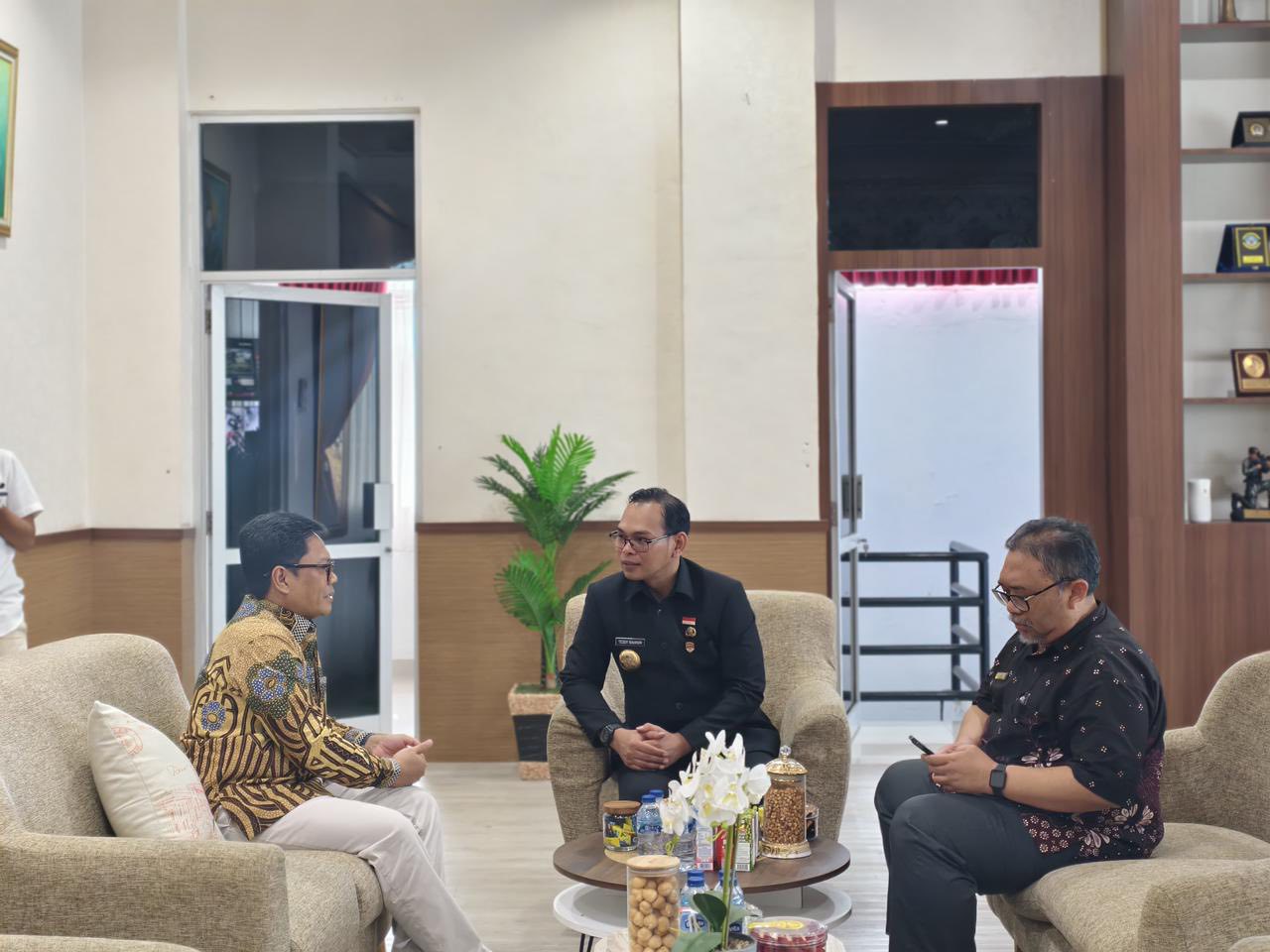   Bupati Teddy Rahman Jadi Pejabat Pertama Aktifkan Akun Coretax di Seluma