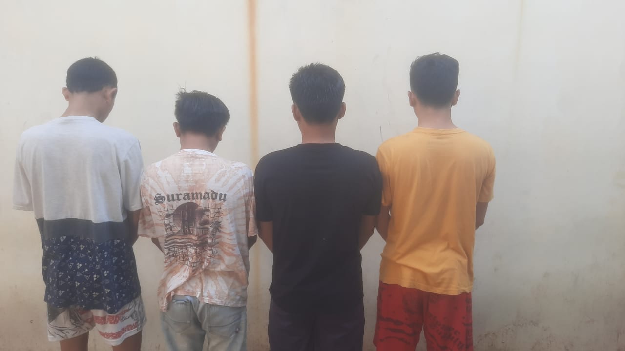 Empat Tersangka Dijebloskan ke Sel Tahanan Polres Bengkulu Selatan, Terlibat Pengeroyokan di Pantai Pasar Bawa