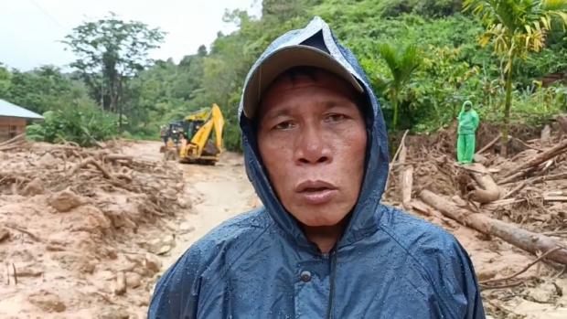 Kembali Seluruh Kecamatan di Tapteng Banjir,  Jembatan Putus