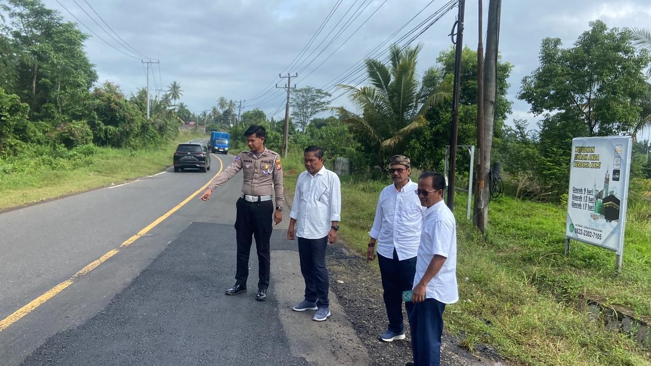 Pasca Ibu Hamil Tewas Lakatunggal Akibat Galian Jalan , Pengaspalan Dipercepat, Keluarga Terima Santunan