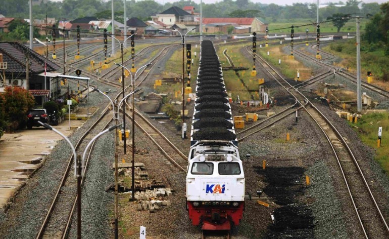 Tumbuh Stabil, KAI Logistik Berhasil Kelola 19 Juta Ton Barang Hingga Oktober 2025