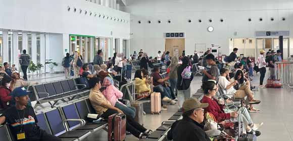 Jumlah Penumpang Whoosh Naik 3 Kali Lipat, Dilewati Whoosh Karawang Jadi Tujuan Favorit Baru