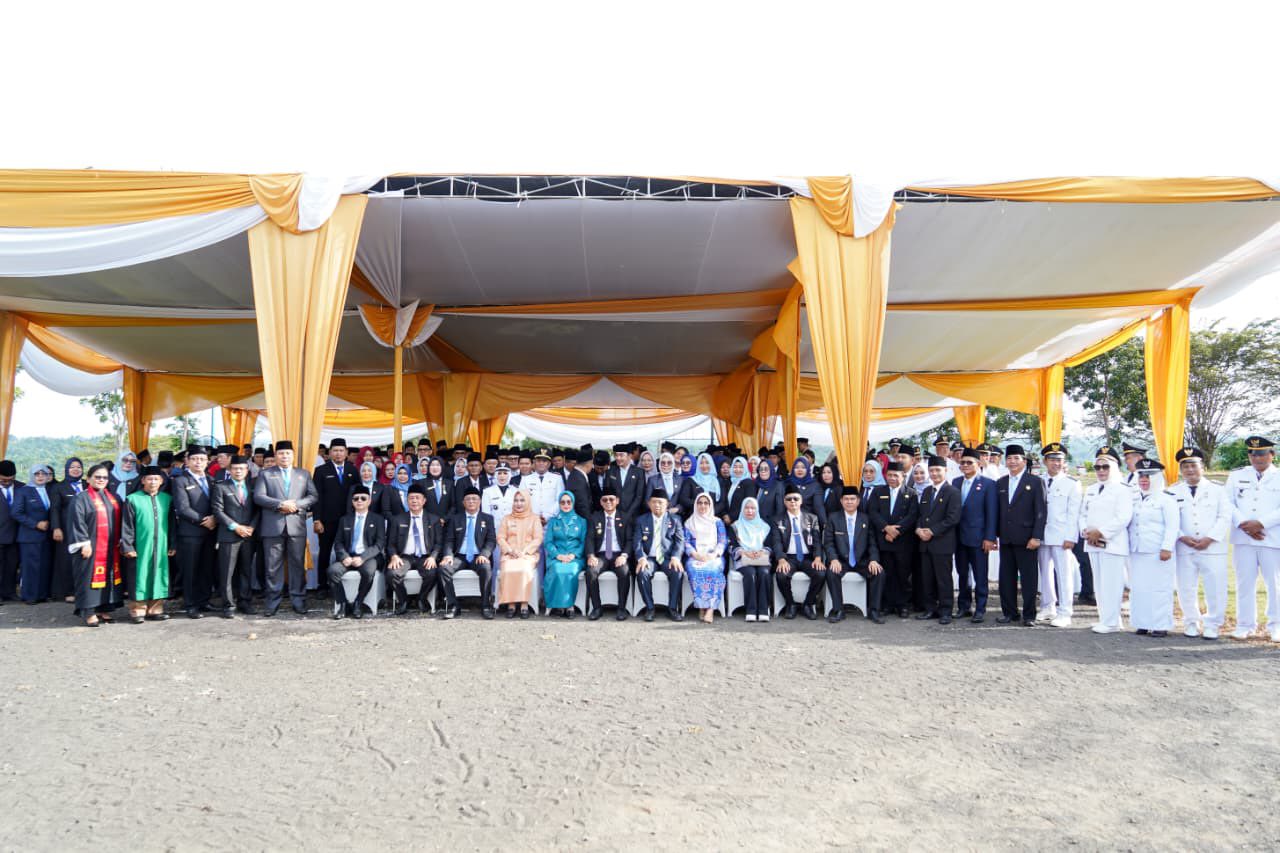  189 Pejabat Seluma Dilantik Bupati,  Minta Profesionalisme ASN