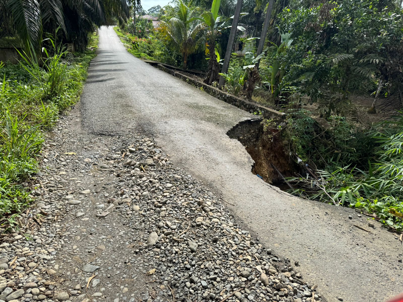 2 Titik Jalan Lintas di Kecamatan Ulu Talo Terancam Putus, Dibangun Tahun Ini?