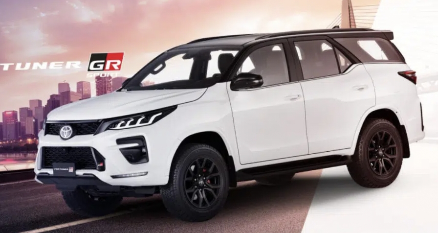 SUV Toyota Fortuner Sport 2024 Tampil Lebih Keren dengan Teknologi Canggih Bodi Desain Megah, Memikat