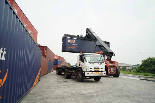 KAI Logistik Distribusikan 9,6 Juta Ton Barang, Dorong Ketahanan Energi dan Pergerakan Industri Nasional