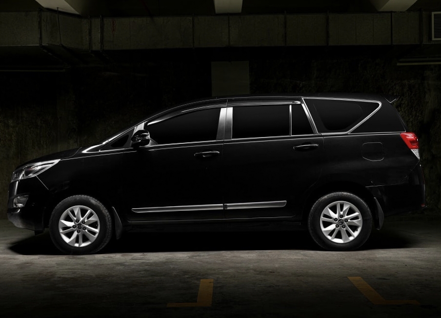 Toyota Innova Diesel Irit BBM Dibandingkan Bensin Fitur yang berbeda Tenaga Mesin yang Berkualitas Tinggi