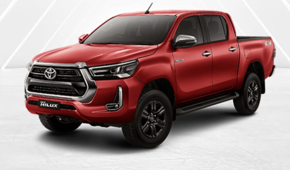 Toyota Hilux Double Cabin Desain Lebih Tinggi dan Panjang, Kini Laris di Indonesia