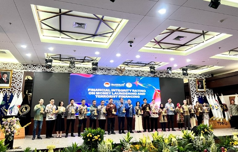 Ajaib Kripto Dinobatkan Platform Kripto Berintegritas Terbaik oleh PPATK 