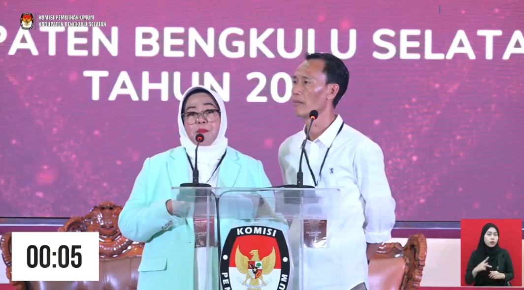 Ekonomi BS Tumbuh, Suryatati Siap Tingkatkan UMP