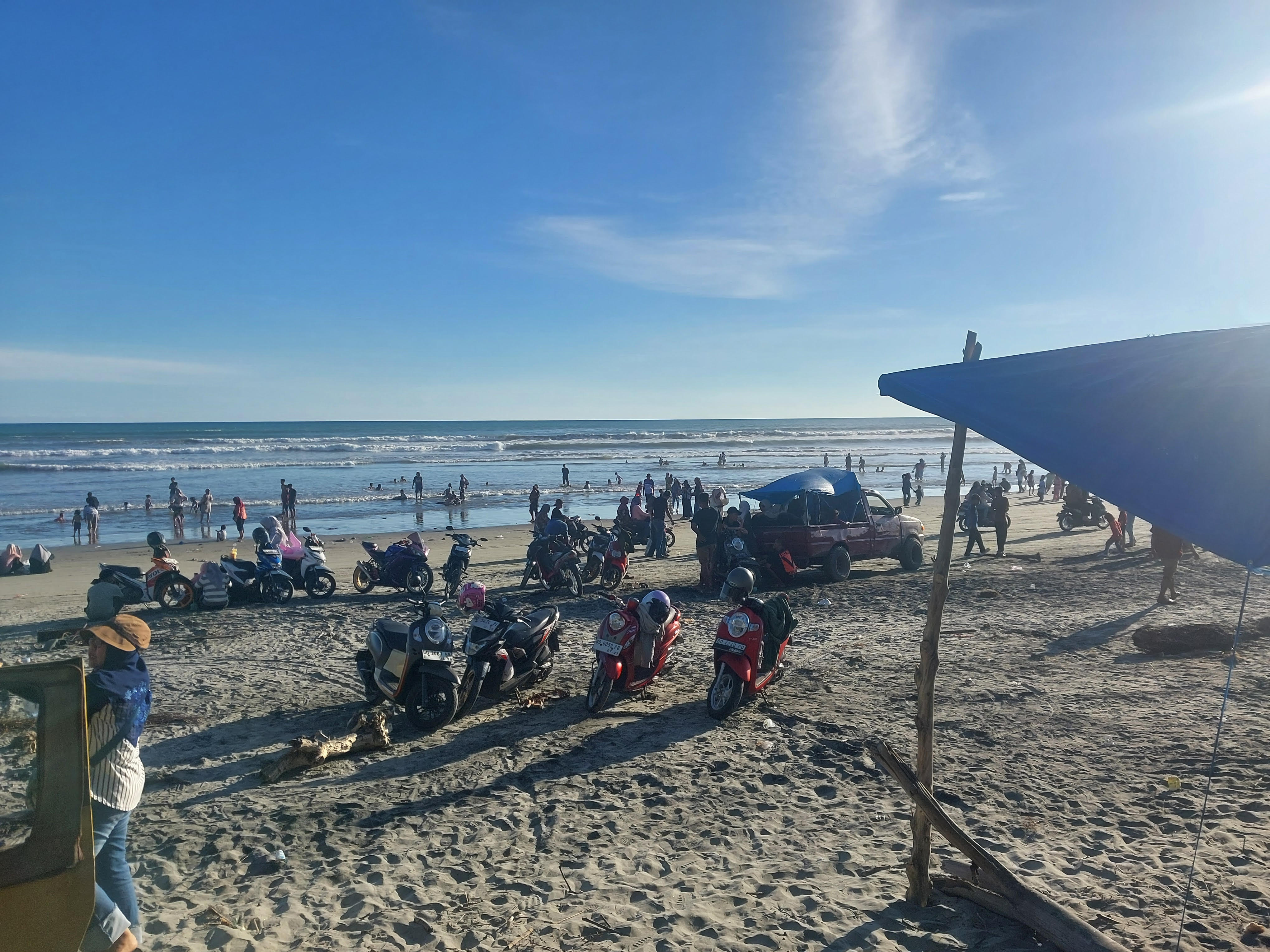 Ada Retribusi di Jembatan, Pengunjung Pantai Pasar Seluma Turun Drastis