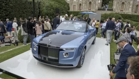 Mobil Mewah Milik Crazy Rich Misterius, Rolls-Royce Kelas Dunia Termahal