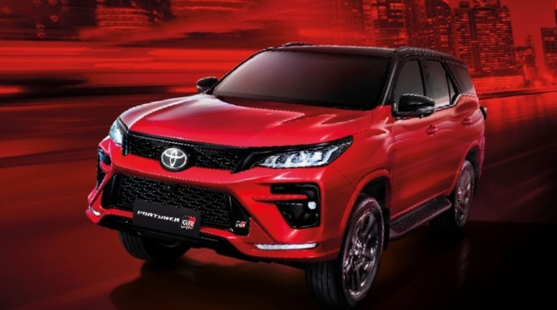 Intip Sertifikasi Toyota Fortuner GR Sport SUV Handal Berteknologi Tinggi Memiliki Sistem Otomatis 