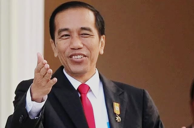 Jokowi Sudah Teken PP Kenaikan Gaji, PNS dan PPPK Golongan Ini Full Senyum!
