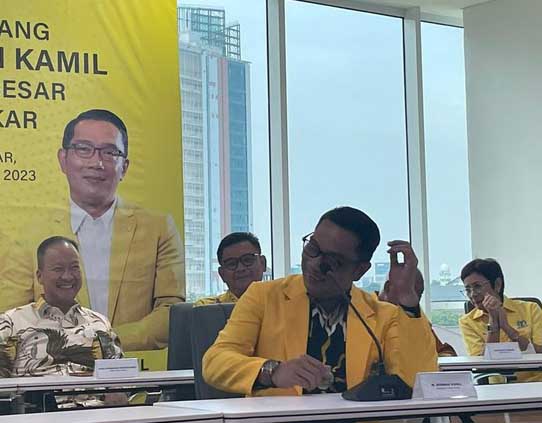 Berlabuh di Golkar, Ridwan Kamil Diberi Posisi Waketum   