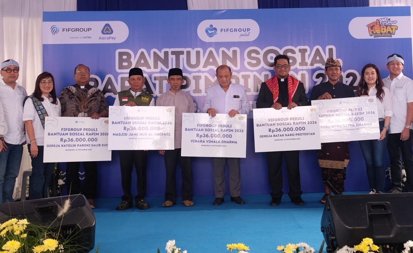  FIFGROUP Dukung Pembangunan Rumah Ibadah Lima Agama di Bandung, Salurkan Bantuan Rp216 Juta