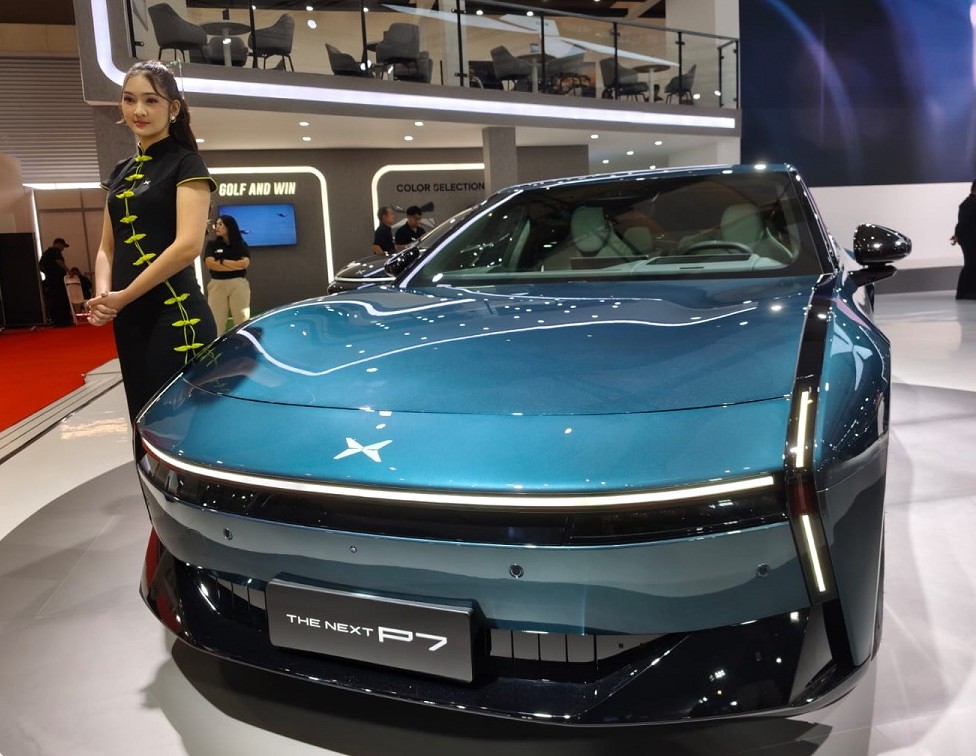  Sedan Listrik XPeng The Next P7 Mejeng Sudah Dibekali Teknologi AI, Mejeng di IIMS 2026