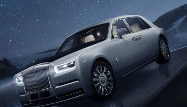 Review Rolls-Royce Ghost 2023 Interior Merajut Kemewahan dan Fungsionalitas Desain Yang Memikat