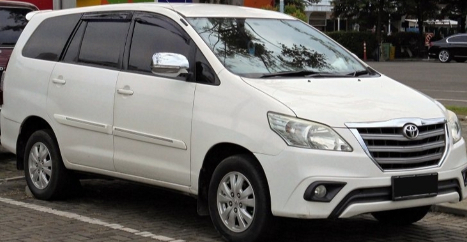 Toyota Kijang Innova Bekas Masih Jadi Pilihan Keluarga Indonesia: Harga Terjangkau, Kualitas Teruji