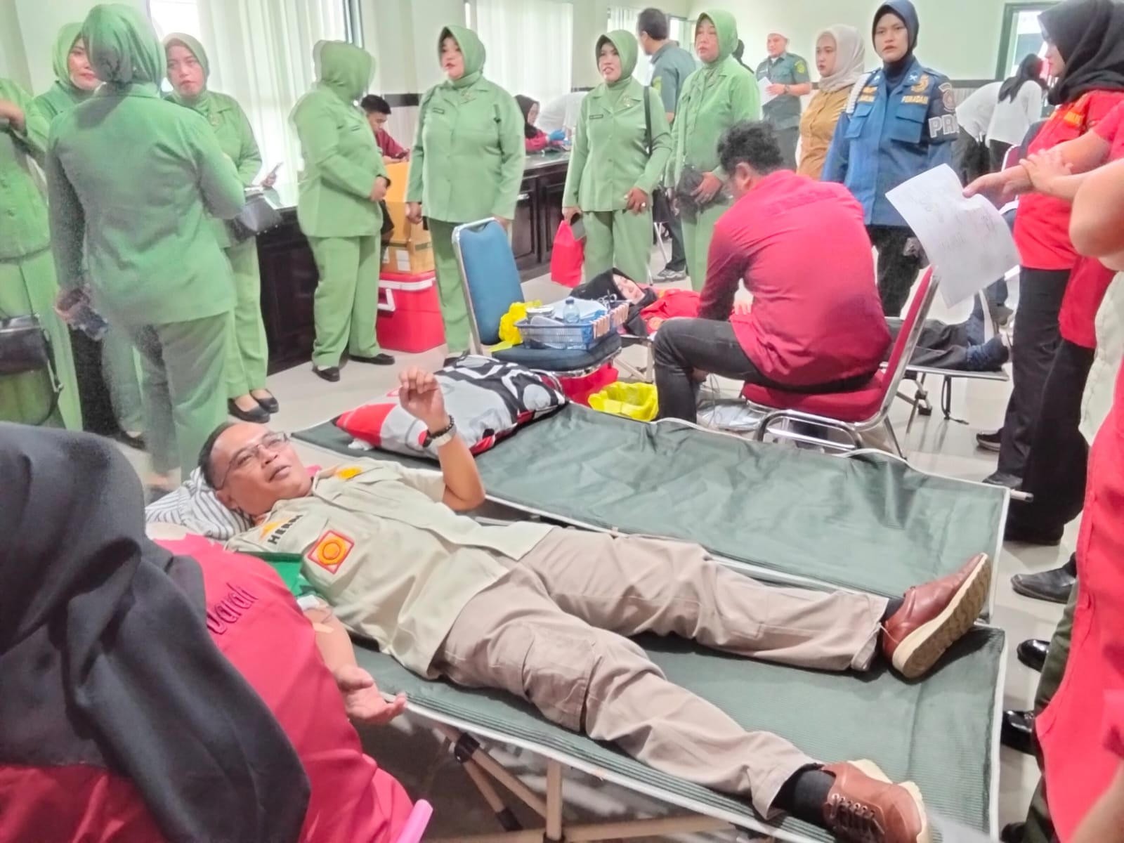 Peringati Hari Juang TNI AD ke-80, Kodim 0425/Seluma Gelar Donor Darah, 100 Kantong Darah Berhasil Dikumpulkan
